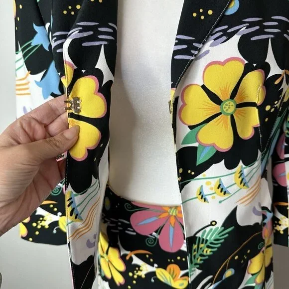 Rare Vintage Alberto Makali for Cache Floral Print Jacket and Skirt Suit 4/6